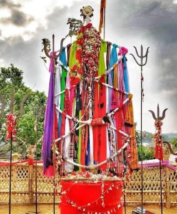 What Occasions is the Rikutu Dress Worn For