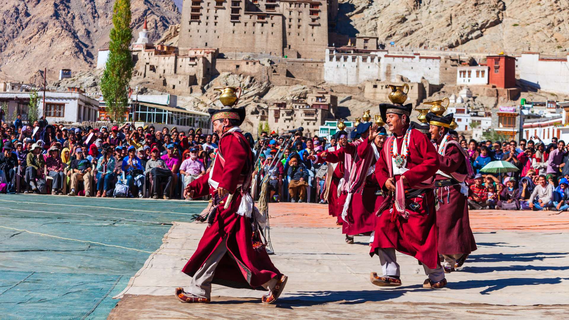 ladakh traditional dress