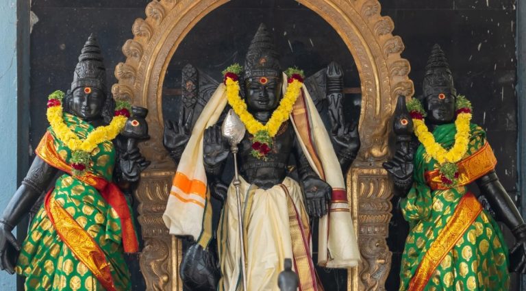 Siruvapuri Murugan Temple Timings, Address & Darshan Details